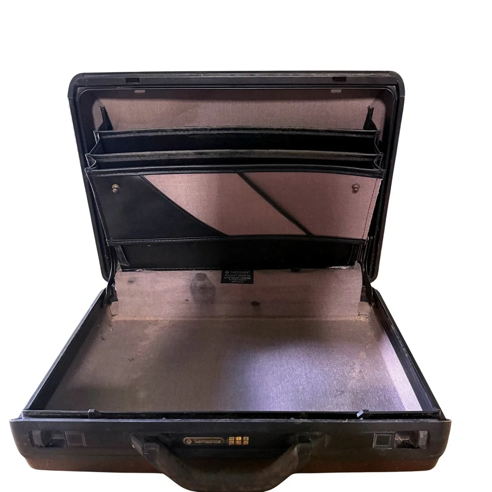 Samsonite vintage hard